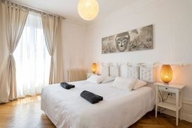 Saxe & the City: Chambre ZEN version KING BED